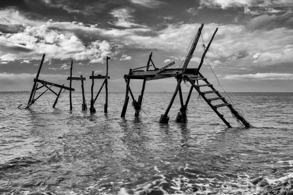 Série - Couleurs pastel Fujifilm X100 | Carrelet abandonné dans la Baie de l'Aiguillon - Détruit...